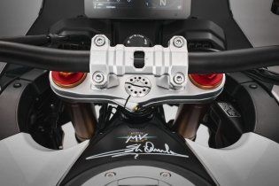 EICMA: MV Agusta LXP Orioli: l'adventure star di EICMA 2023
