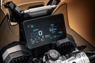 EICMA: MV Agusta LXP Orioli: l'adventure star di EICMA 2023