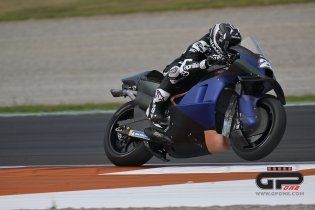MotoGP: Le prime immagini del test di Valencia con il debutto di Marquez in Ducati