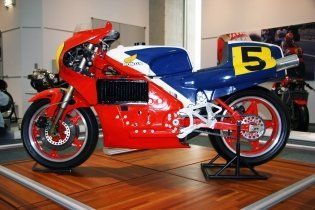 Ritorno al futuro: per crescere nel 2027 la MotoGP ha bisogno di nuove regole