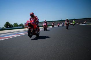 Moto - Gallery: World Ducati Week 2024: è record di presenze!