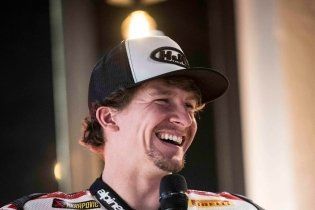 SBK: BMW apre una nuova era svelando le M 1000 RR di Razgatlioglu e van der Mark