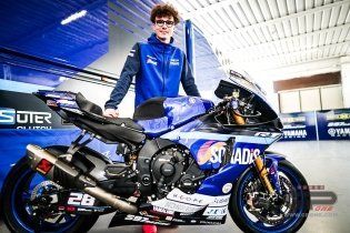 SBK: Motoxracing inaugura il 2024 svelando la Yamaha R1 di Bradley Ray 