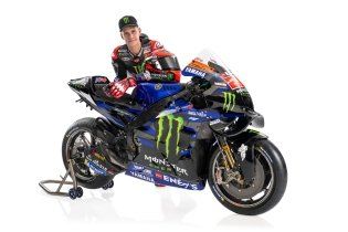 MotoGP: A Sepang Quartararo e Rins svelano la livrea Yamaha 2024