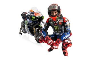 MotoGP: A Sepang Quartararo e Rins svelano la livrea Yamaha 2024