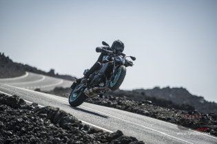 Moto - News: TEST Yamaha MT-09 2024 – Il ritorno del Cavaliere Oscuro