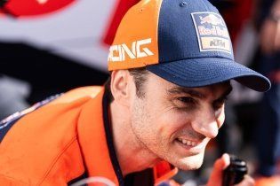 MotoGP: KTM celebra il podio di Pedrosa nella sprint nel paddock, ecco le immagini