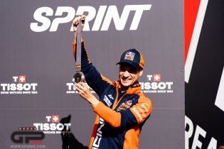 MotoGP: KTM celebra il podio di Pedrosa nella sprint nel paddock, ecco le immagini