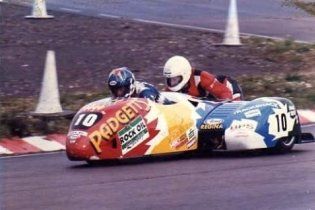 Moto2: Jake Dixon onora il padre Darren, due volte mondiale nei sidecar