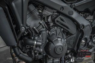 Moto - Test: Yamaha MT-09 2024 Y-AMT: il piacere è automatico