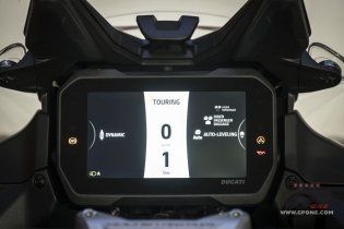 Moto - Test: Prova Ducati Multistrada V4 2025: benvenuti nel MULTIVERSO