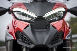 Moto - Test: Prova Ducati Multistrada V4 2025: benvenuti nel MULTIVERSO