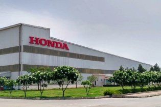 Moto - News: Honda President docks own salary over Vice President's inappropriate conduct