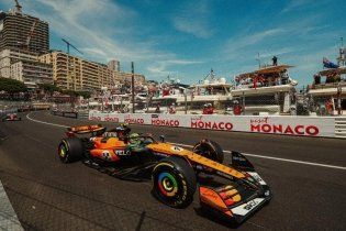 Auto - News: Norris wins in Monte Carlo, but Ferrari is on the podium with Leclerc