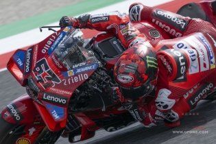 MotoGP: El hundimiento de Bagnaia: una historia de errores, pasos en falso y decepciones