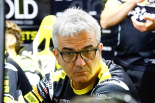Moto3: Cecchini: "Cambiar a motos de serie en Moto3 no es una decisión inteligente"