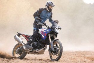 Moto - News: BMW Motorrad: gli aggiornamenti ai modelli per l’anno 2026