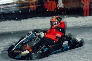 News: It's already Ducati versus Aprilia, but on four wheels in the snow!
