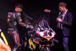 SBK: Sam Lowes rilancia la sfida con Marc VDS: “Voglio essere il miglior Indipendente”