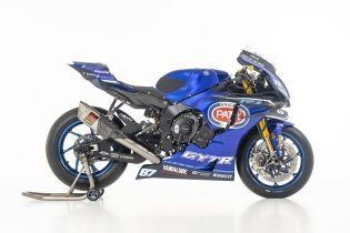 SBK: Yamaha si presenta: ecco le R1 di Jonathan Rea e Andrea Locatelli