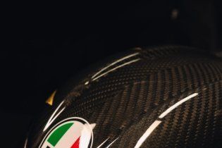 MotoGP: Valentino Rossi fa 46 e Dainese lo celebra con un kit in edizione limitata