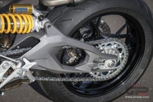 Moto - Test: Prova Ducati Streetfighter V2s 2025: parola d’ordine leggerezza