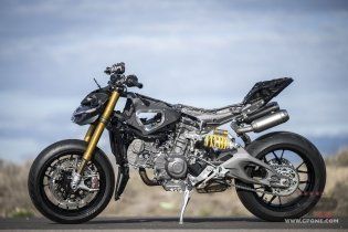 Moto - Test: Prova Ducati Streetfighter V2s 2025: parola d’ordine leggerezza