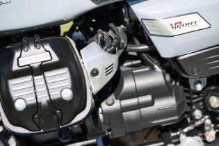 Moto - Test: PROVA moto Guzzi V7 Sport 2025: cambio d'abito