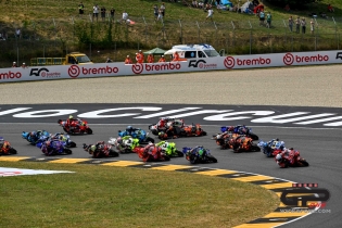 MotoGP: La carambola al via fra Binder e Zarco innescata da Di Giannantonio
