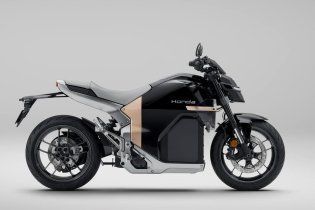 Moto - News: Honda WN7: ecco la prima moto elettrica della Casa dell’Ala
