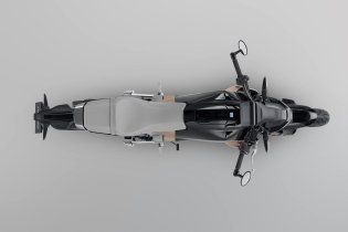Moto - News: Honda WN7: ecco la prima moto elettrica della Casa dell’Ala