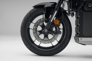 Moto - News: Honda WN7: ecco la prima moto elettrica della Casa dell’Ala