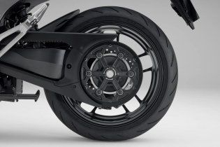 Moto - News: Honda WN7: ecco la prima moto elettrica della Casa dell’Ala