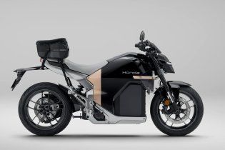 Moto - News: Honda WN7: ecco la prima moto elettrica della Casa dell’Ala