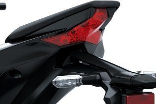 Moto - News: Kawasaki Z1100 2026: la streetfighter di Akashi si rinnova