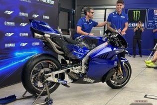 MotoGP: Yamaha unveils M1 V4 in Misano paddock: here are the first images
