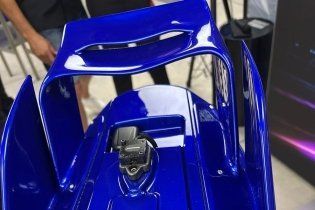 MotoGP: Yamaha unveils the M1 V4 in the Misano paddock: here are the first images