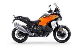 Moto - News: KTM 1390 SUPER ADVENTURE 2026: tre versioni per ogni tipo di utilizzo!