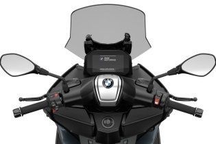 Moto - News: BMW Motorrad: gli aggiornamenti ai modelli per l’anno 2026