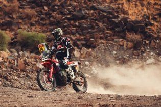 Dakar: Howes vince la tappa 11. L'infortunato Sanders non molla ed è 13°
