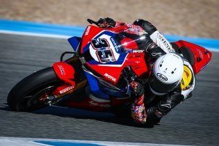 SBK: Chantra: "MotoGP tiene muchos más controles, trabajaremos en la electrónica"