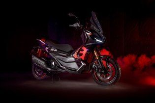 Moto - Scooter: Nuovo Aprilia SR GT 400: via al prebooking online