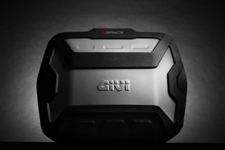 GIVI XSPACE: la nuova valigia Monokey espandibile che cambia volume senza essere svuotata