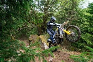 Husqvarna Mobility presenta la gamma Enduro 2027