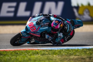 Pole, record e caduta per Alonso nelle Qualifiche a Brno, 4° Gonzalez, 8° Vietti