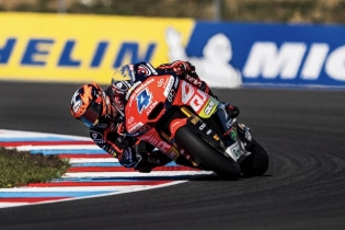Ortola show a Brno: vince con sorpasso all'ultima curva su Alonso!