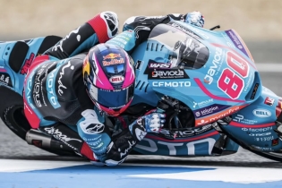 Ad Assen Alonso centra la seconda pole position consecutiva. 8° Gonzalez