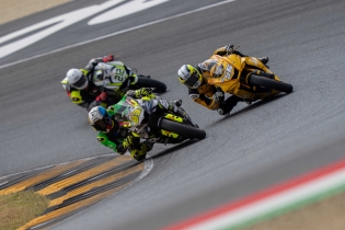 Pirelli Cup: vittoria per Micochero nella 1000 e Coletti nella 600 al Mugello