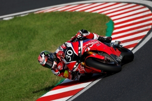 Honda HRC svetta nelle Qualifiche del venerdì della 8 Ore di Suzuka