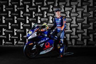 Moto2: Blu Cru Pramac Yamaha desvela los colores 2026 de Guevara y Fernández